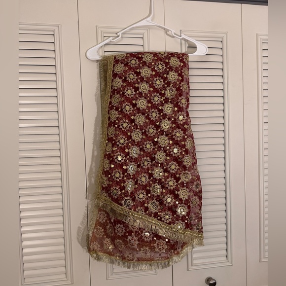 Formal Sitara Work Red Floral Shadi Dupatta with Kiran Lace Pakistani Indian New - Picture 4 of 4